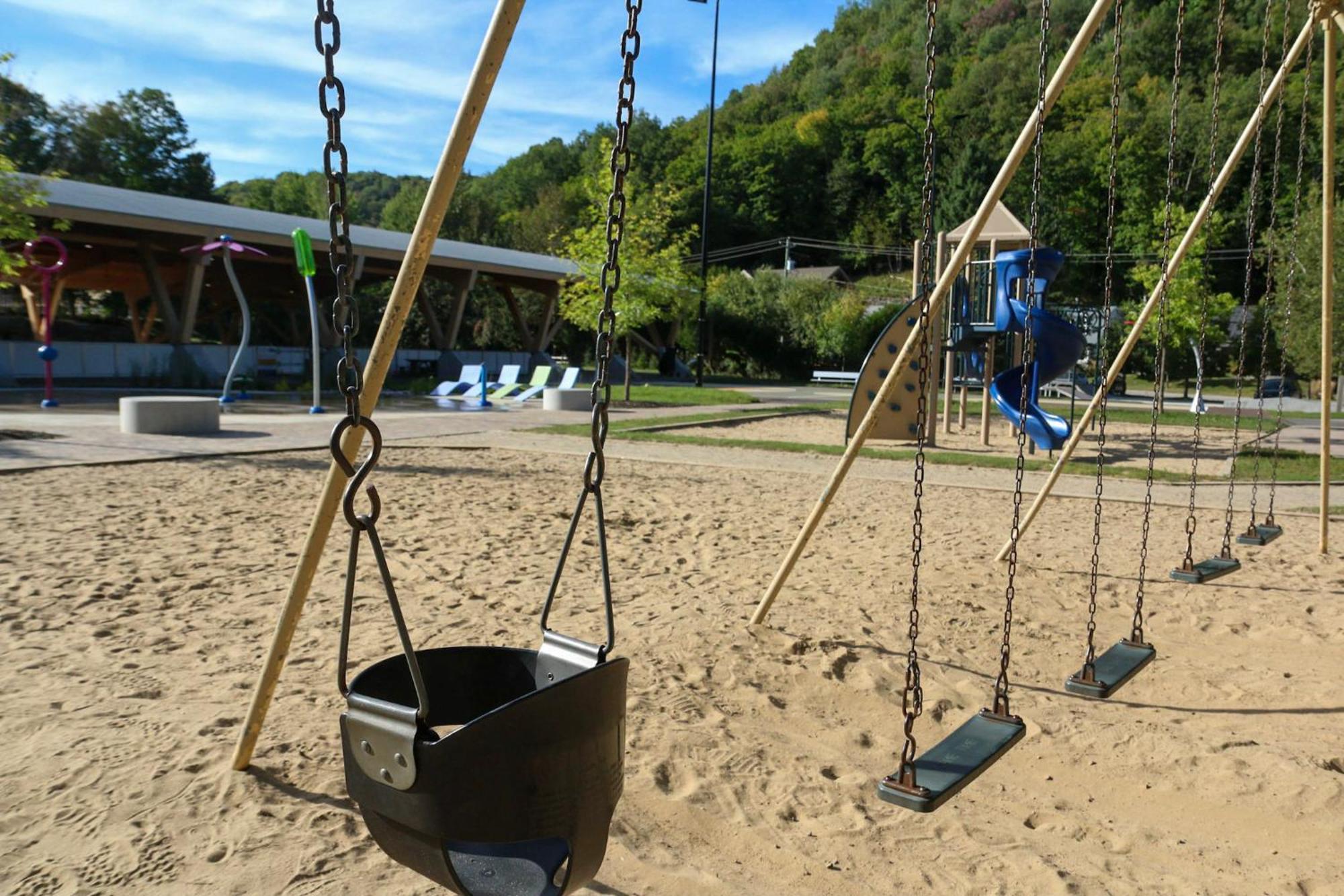 Condo Moderne, Escapade Vacance, Vue Sur Montagnes Zewnętrze zdjęcie